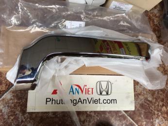 Ốp mạ cản trước xe mitsubishi Pajero V93