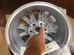La zăng xe mitsubishi Pajero Sport chính hãng