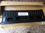 Bưởng thùng sau xe mitsubishi Triton chính hãng