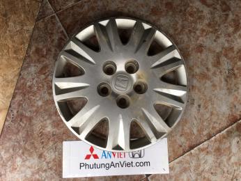 Ốp la zăng xe honda CIVIC 