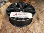 La zăng xe Mitsubishi Outlander chính hãng