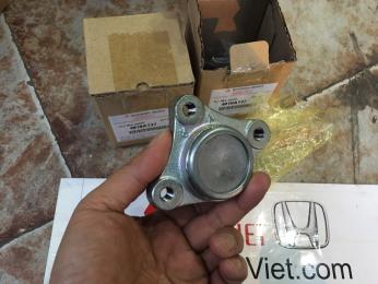 Rô tuyn đứng trên xe Mitsubishi Pajero V93