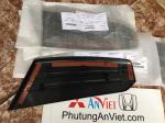 Ốp nhựa trên cản sau xe Mitsubishi Triton all new chính hãng