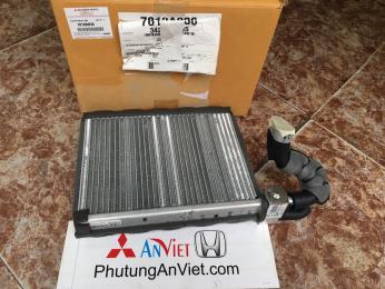 Dàn lạnh tap lô xe Mitsubishi Triton 