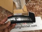Đèn xi nhan gương xe Mitsubishi Xpander chất liệu