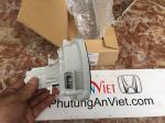 Đèn xi nhan gương xe Mitsubishi Xpander chất liệu