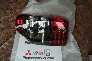 Đèn hậu xe Mitsubishi Triton 2019