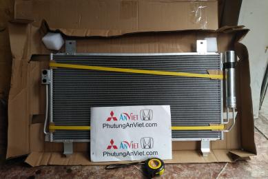 Dàn nóng xe Mitsubishi Outlander