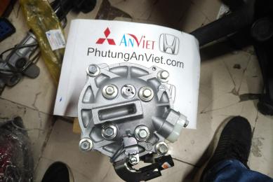 Lốc điều hòa xe Mitsubishi Outlander