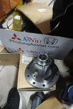 Nắp vỏ vi sai cầu trước Mitsubishi Pajero Sport chính hãng