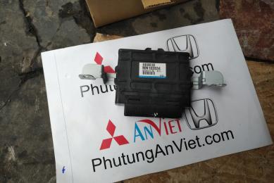 Hộp điều khiển ABS xe mitsubishi Pajero ngân hàng V93