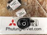 Chân hộp số phụ xe Mitsubishi Triton chính hãng