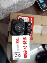 Công tắc điều khiển gương honda CRV