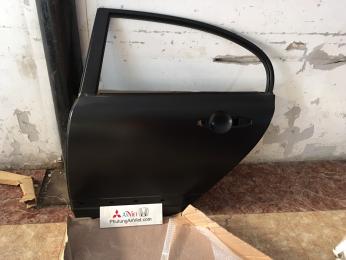 Cánh cửa sau xe honda CIVIC