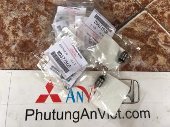 Con đội xe Mitsubishi Pajero