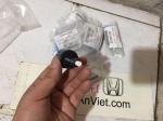 Công tắc chân phanh xe mitsubishi Triton