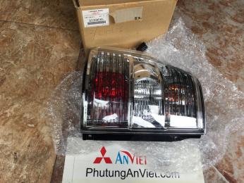 Đèn hậu xe mitsubishi Pajero V93