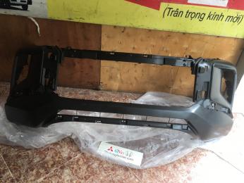 Cản trước xe mitsubishi Triton