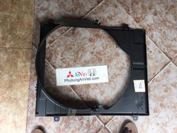 Lồng quạt két nước xe mitsubishi Triton 2016-2018
