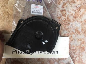 Nắp ốp cam trên xe mitsubishi Jolie