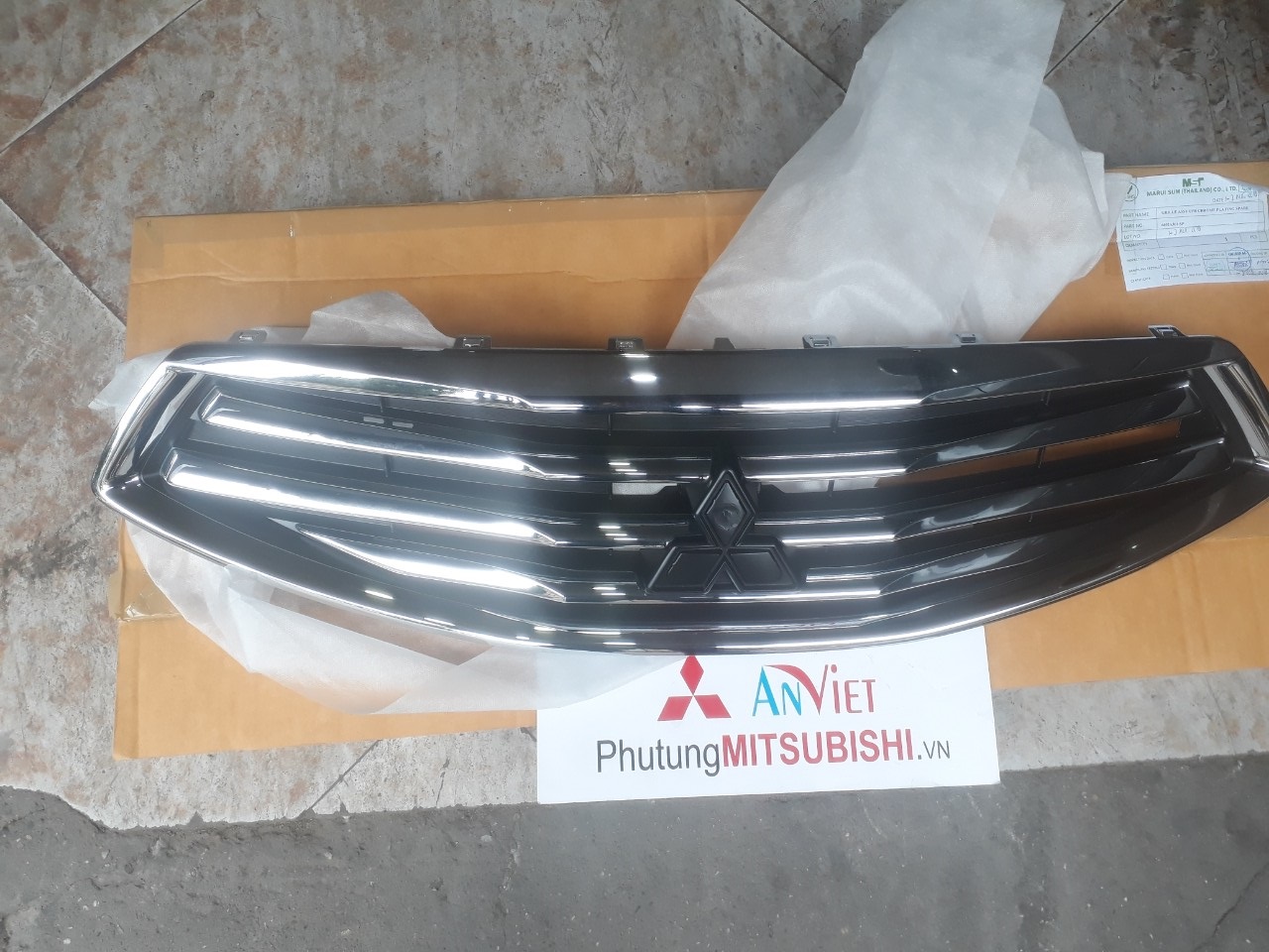 Ca lăng xe Mitsubishi Attrage