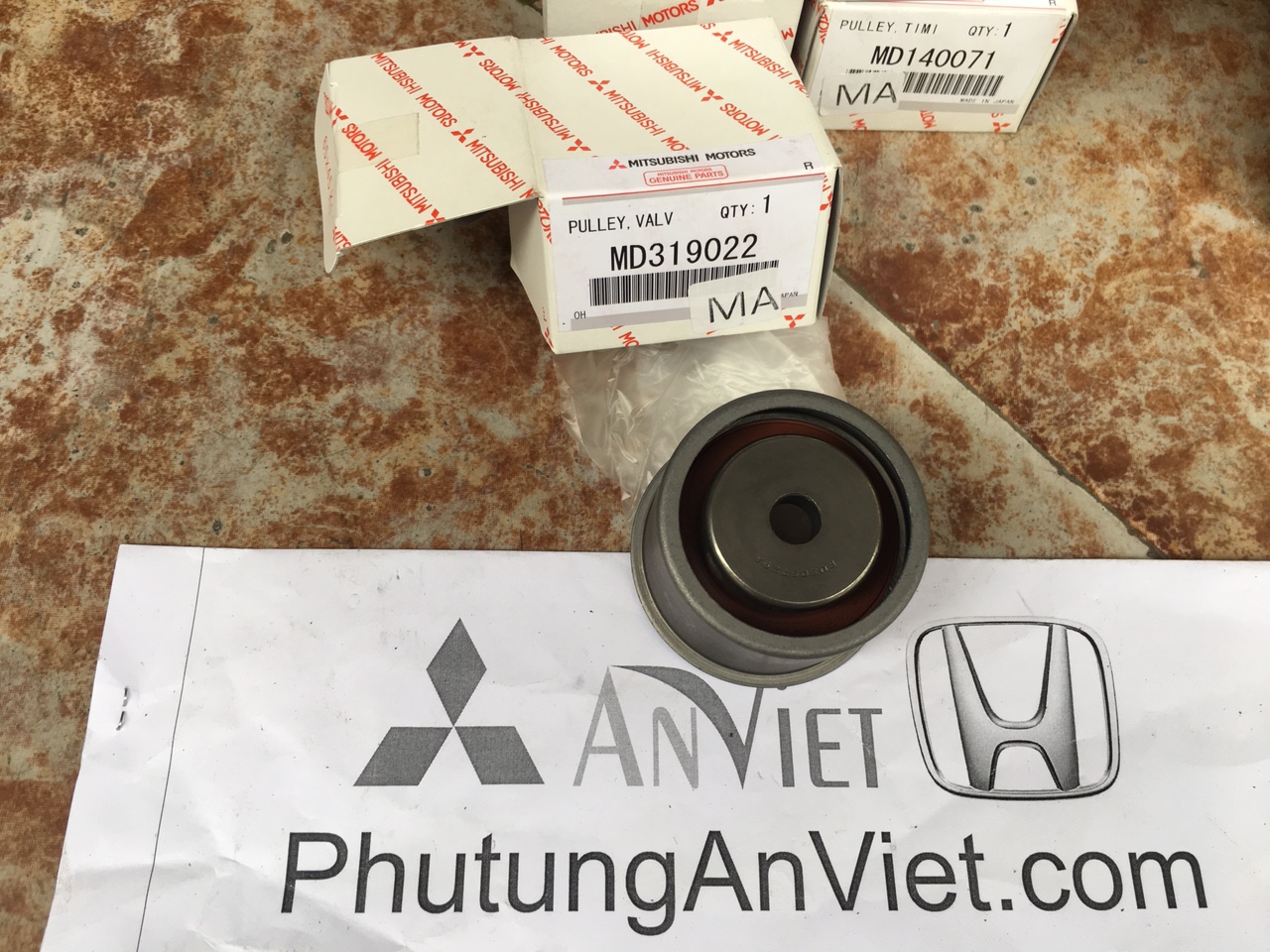 Bi tăng cam xe Mitsubishi Grandis