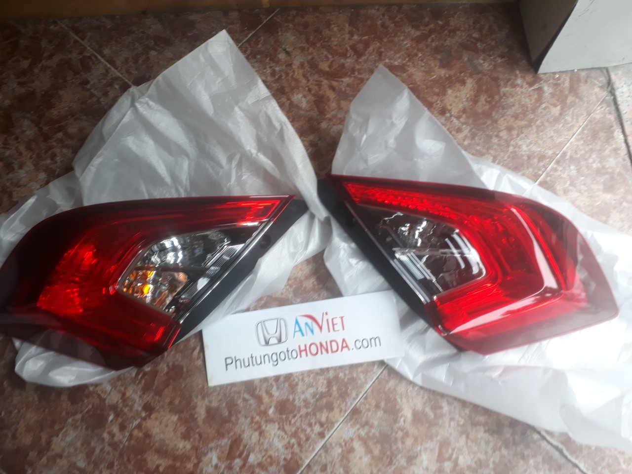 Đèn hậu honda CIVIC