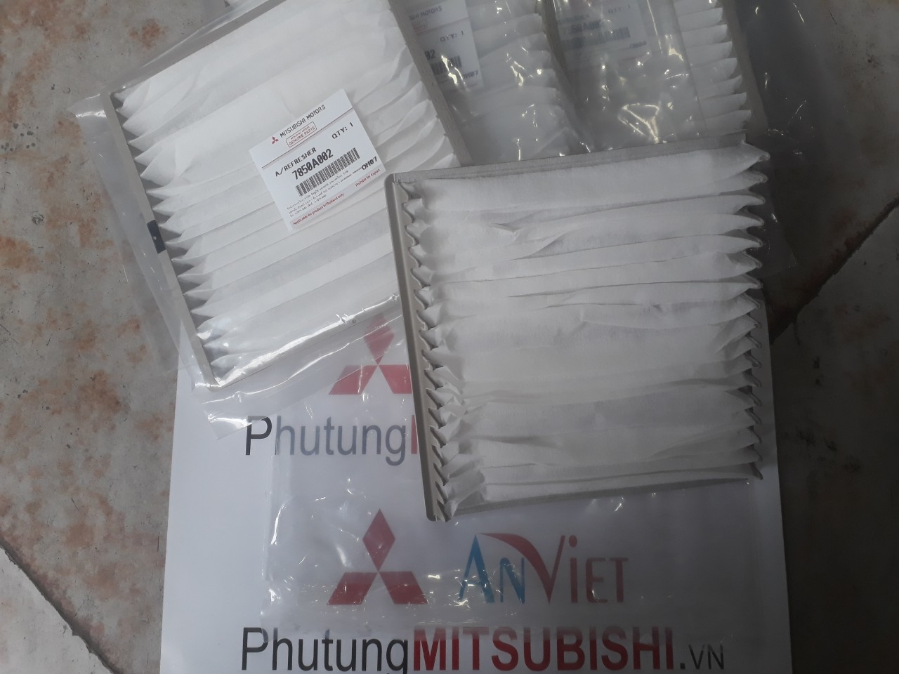 Lọc gió điều hòa xe Mitsubishi Attrage