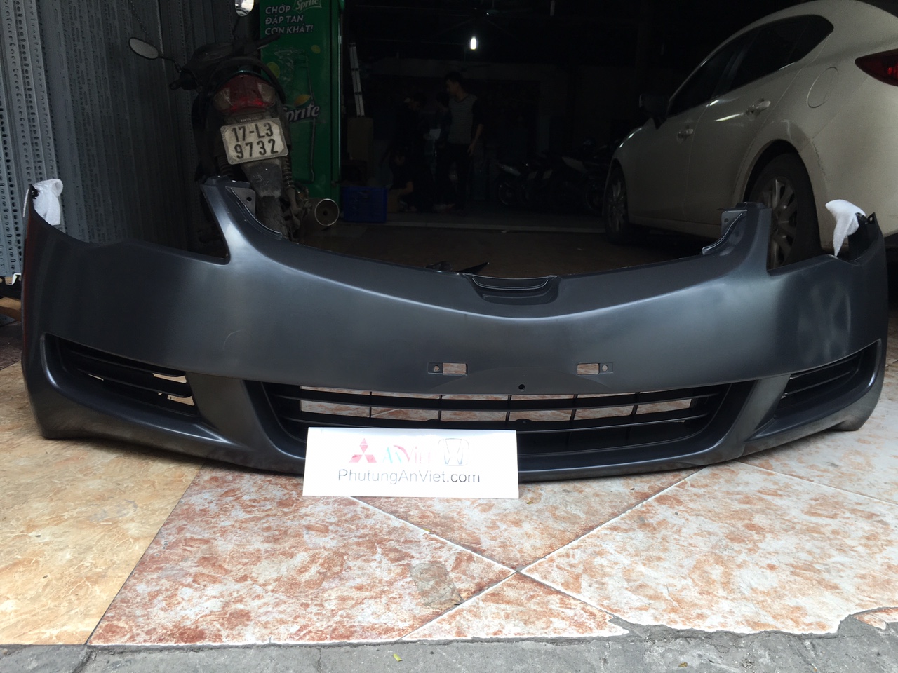 Cản trước xe honda CIVIC