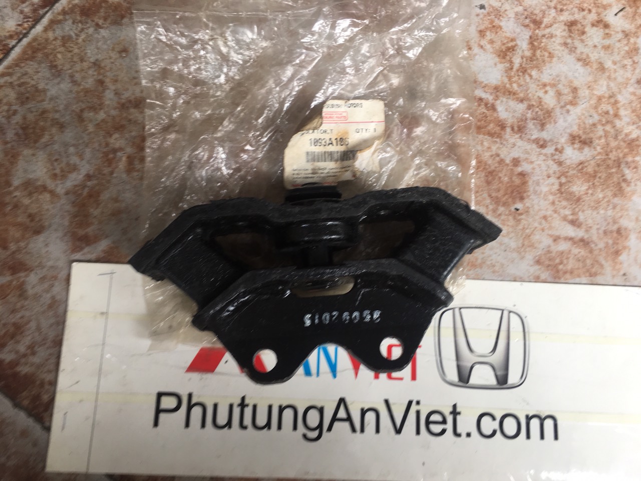 Chân hộp số xe mitsubishi Pajero Sport