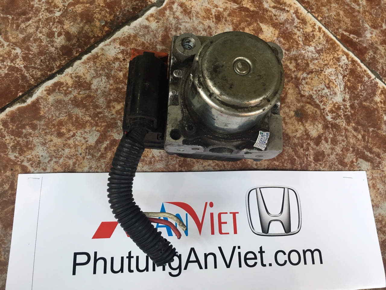Cụm bơm ABS xe honda CIVIC hàng tháo xe