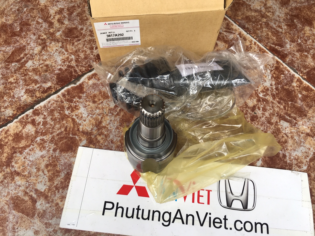 Đầu láp xe mitsubishi Attrage 