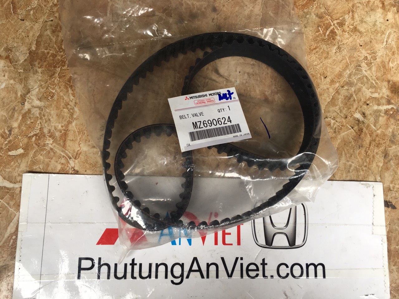 Dây cam xe mitsubishi Grandis