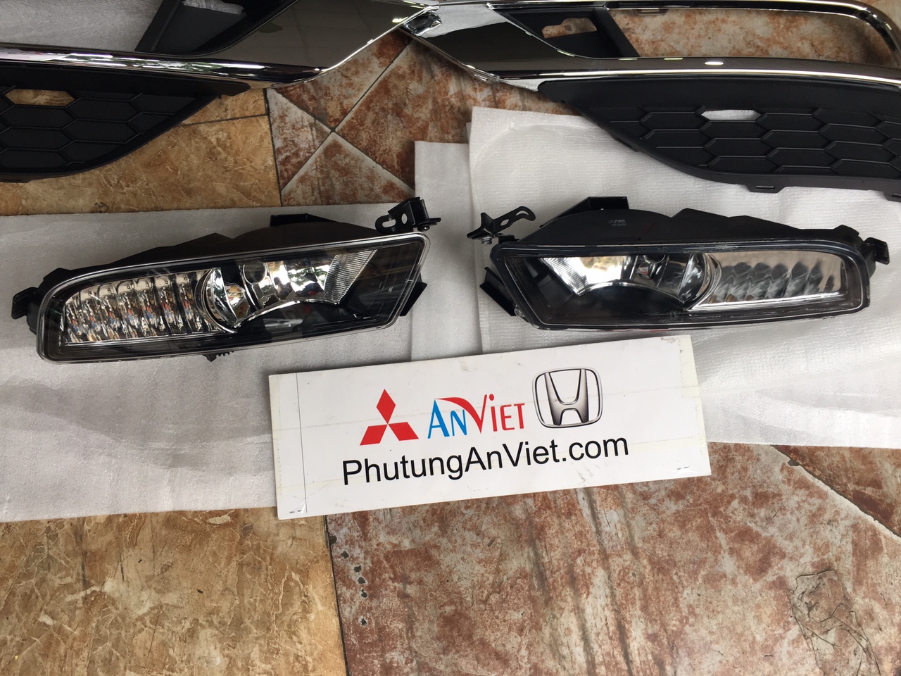 Đèn gầm xe honda CRV