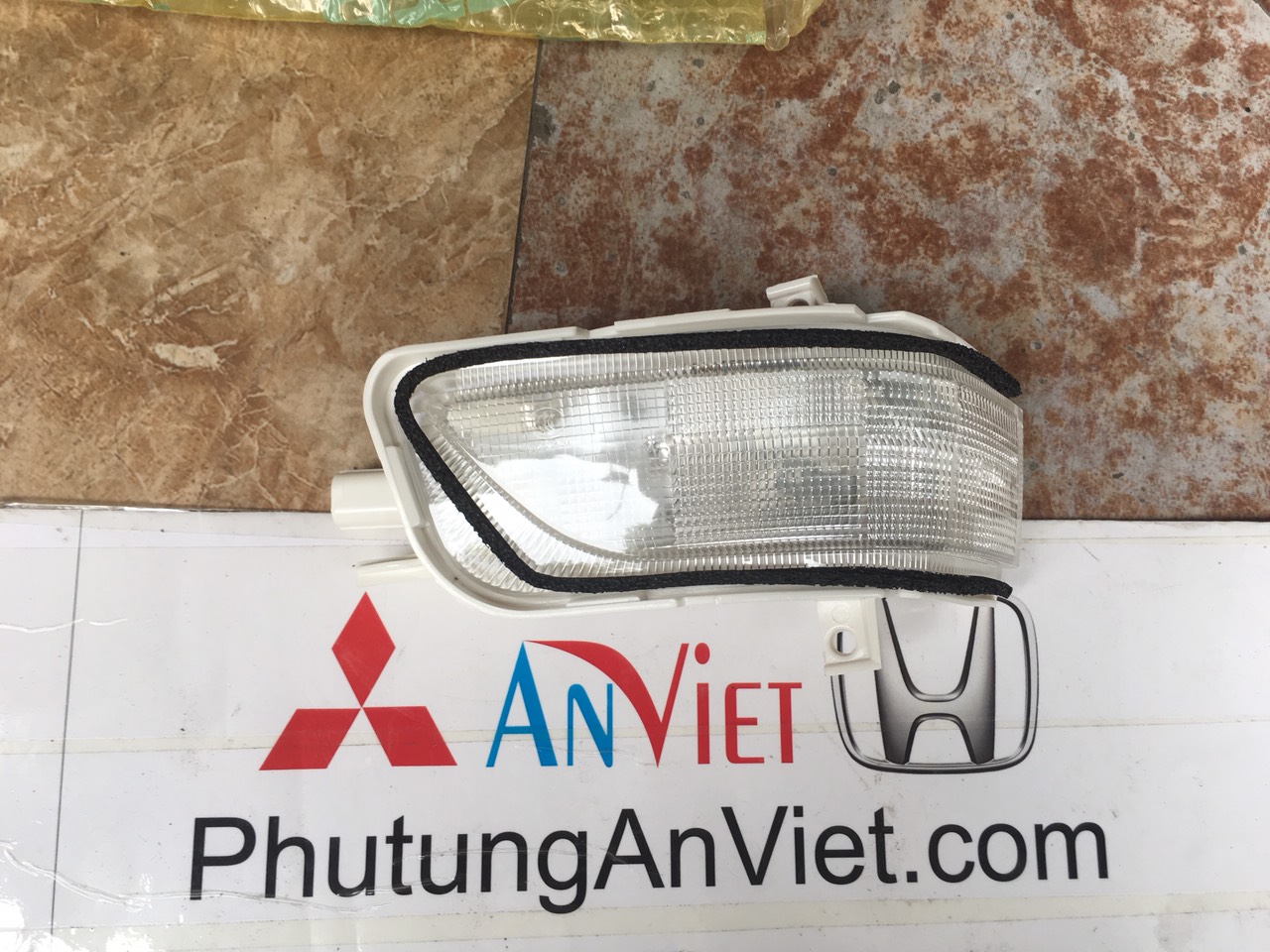 Đèn xi nhan gương xe honda CRV