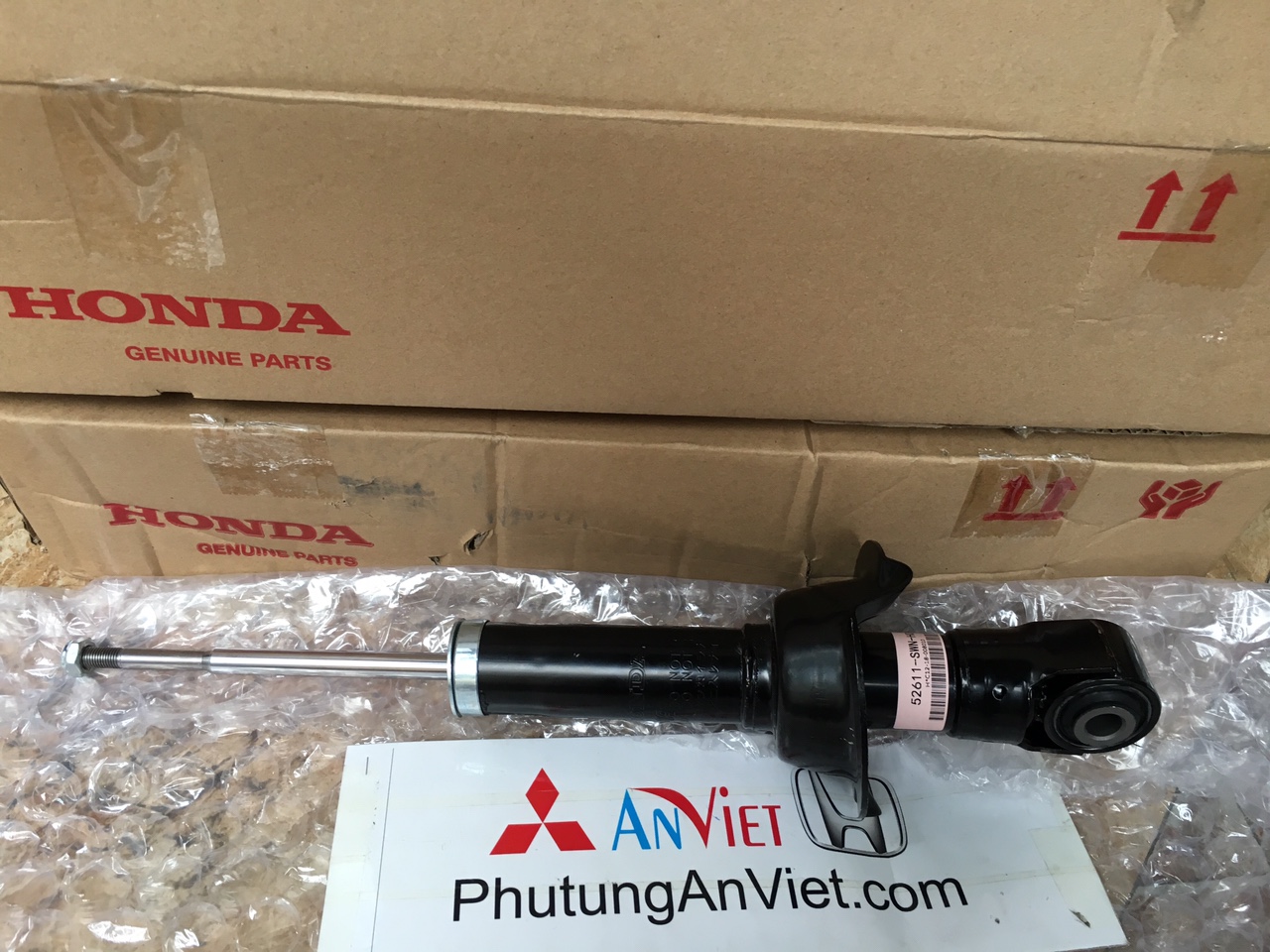 Giảm xóc sau xe honda CRV