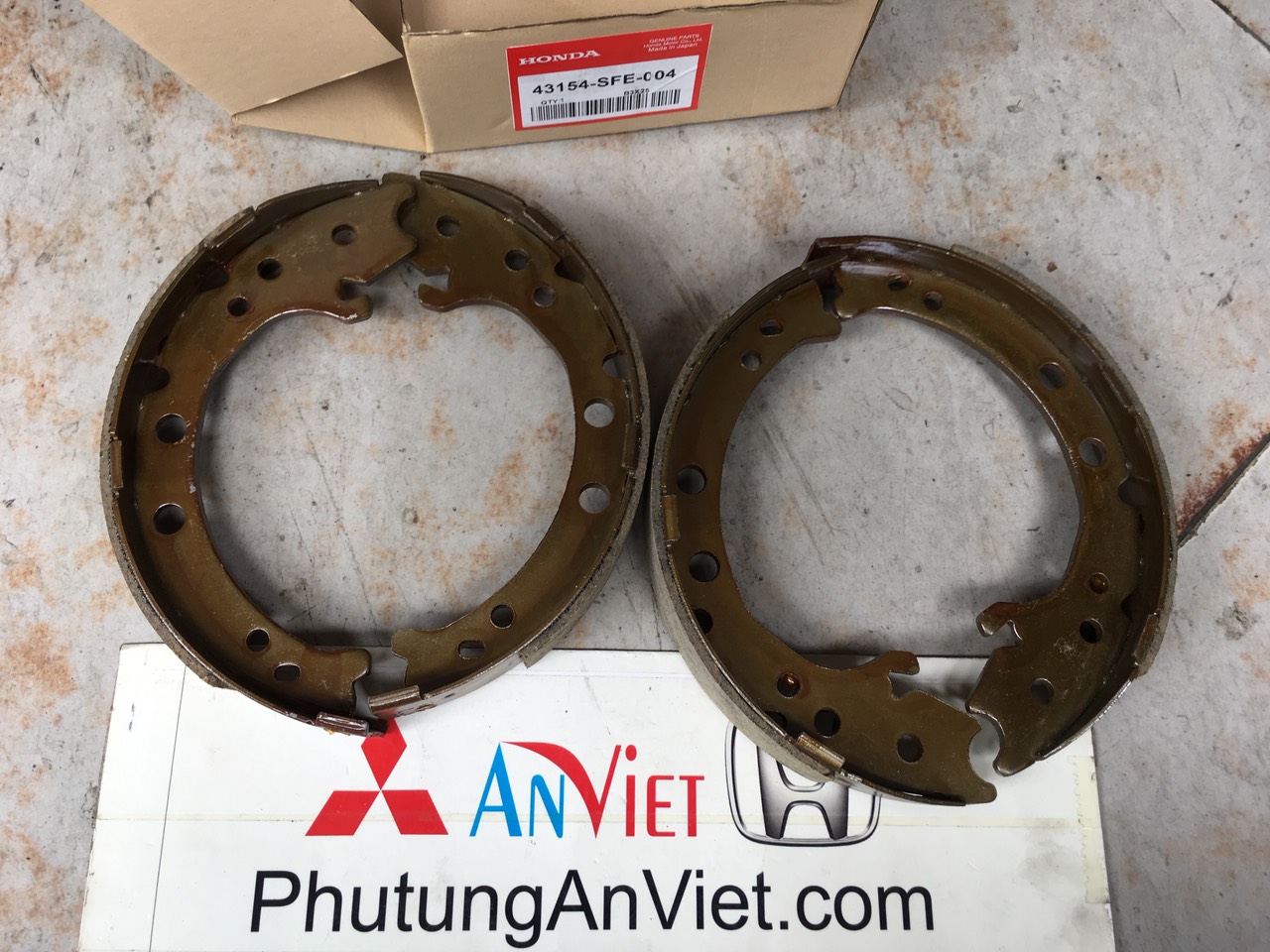 Guốc phanh tay xe honda CRV