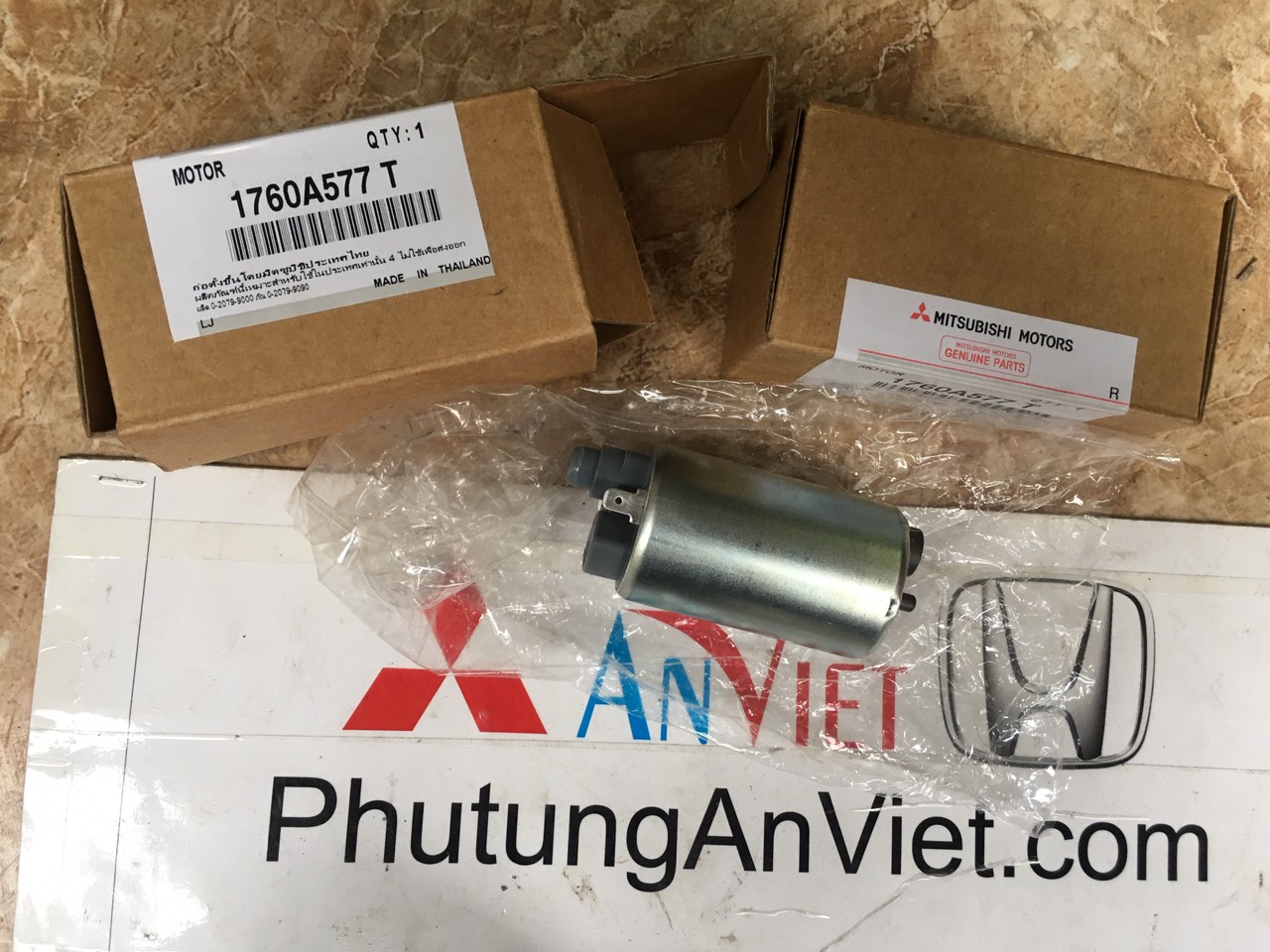 Mô tơ bơm xăng xe mitsubishi Mirage