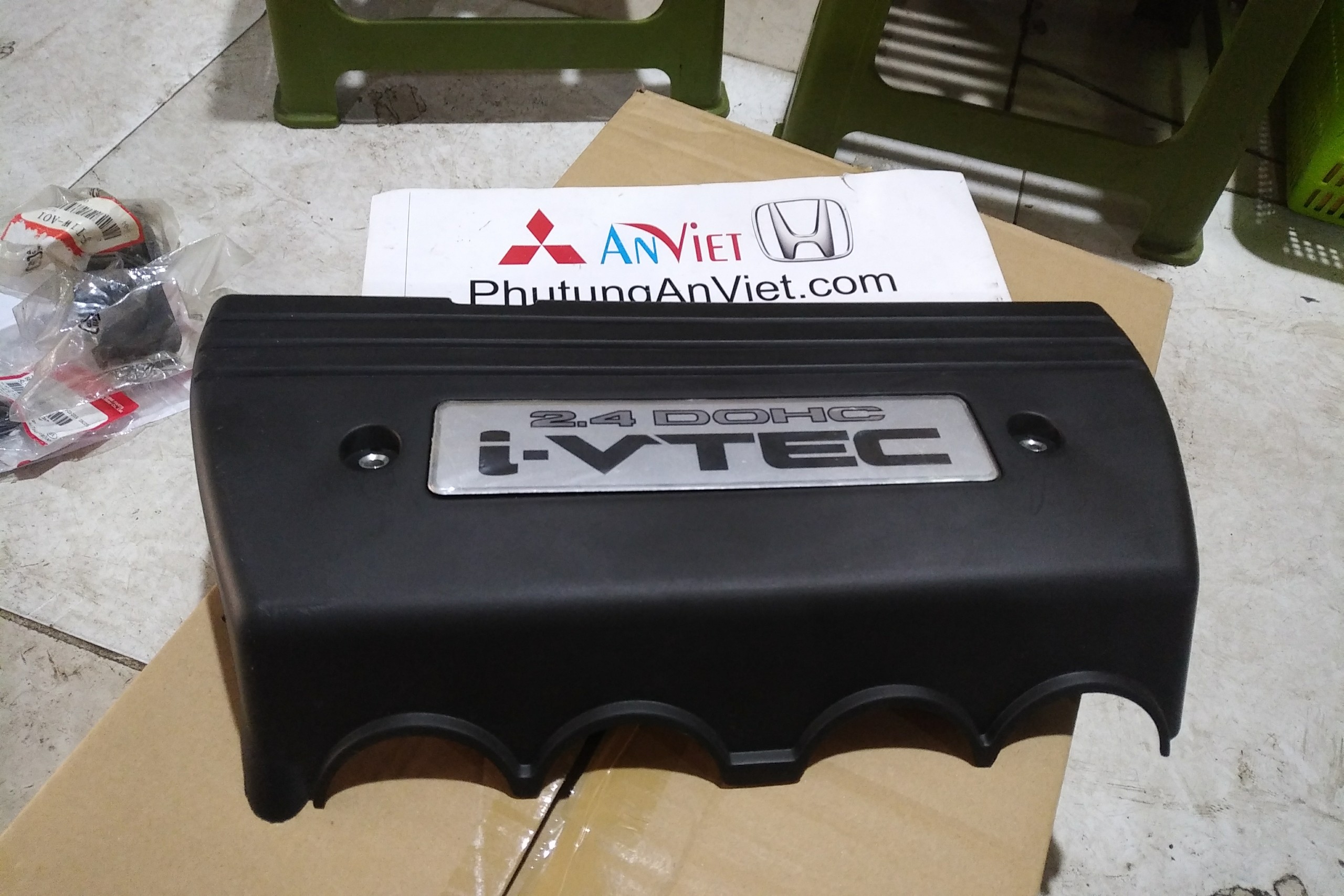 Nắp mặt dàn cò honda CRV 