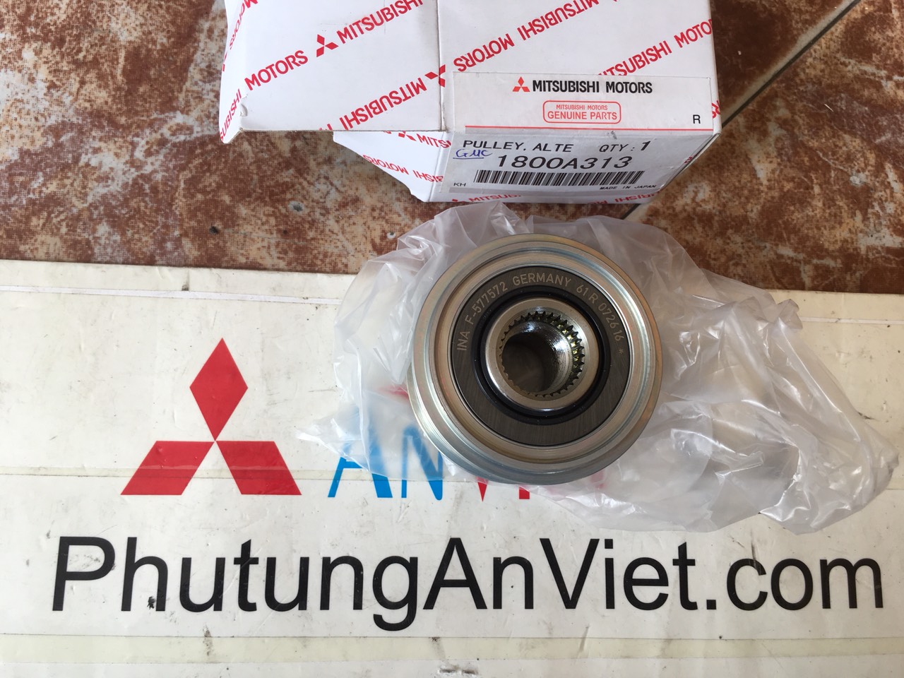 Puly đầu máy phát xe mitsubishi Outlander