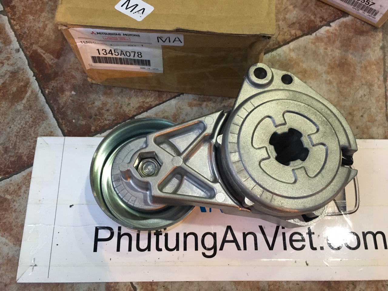 Tăng tổng xe mitsubishi pajero ngân hàng