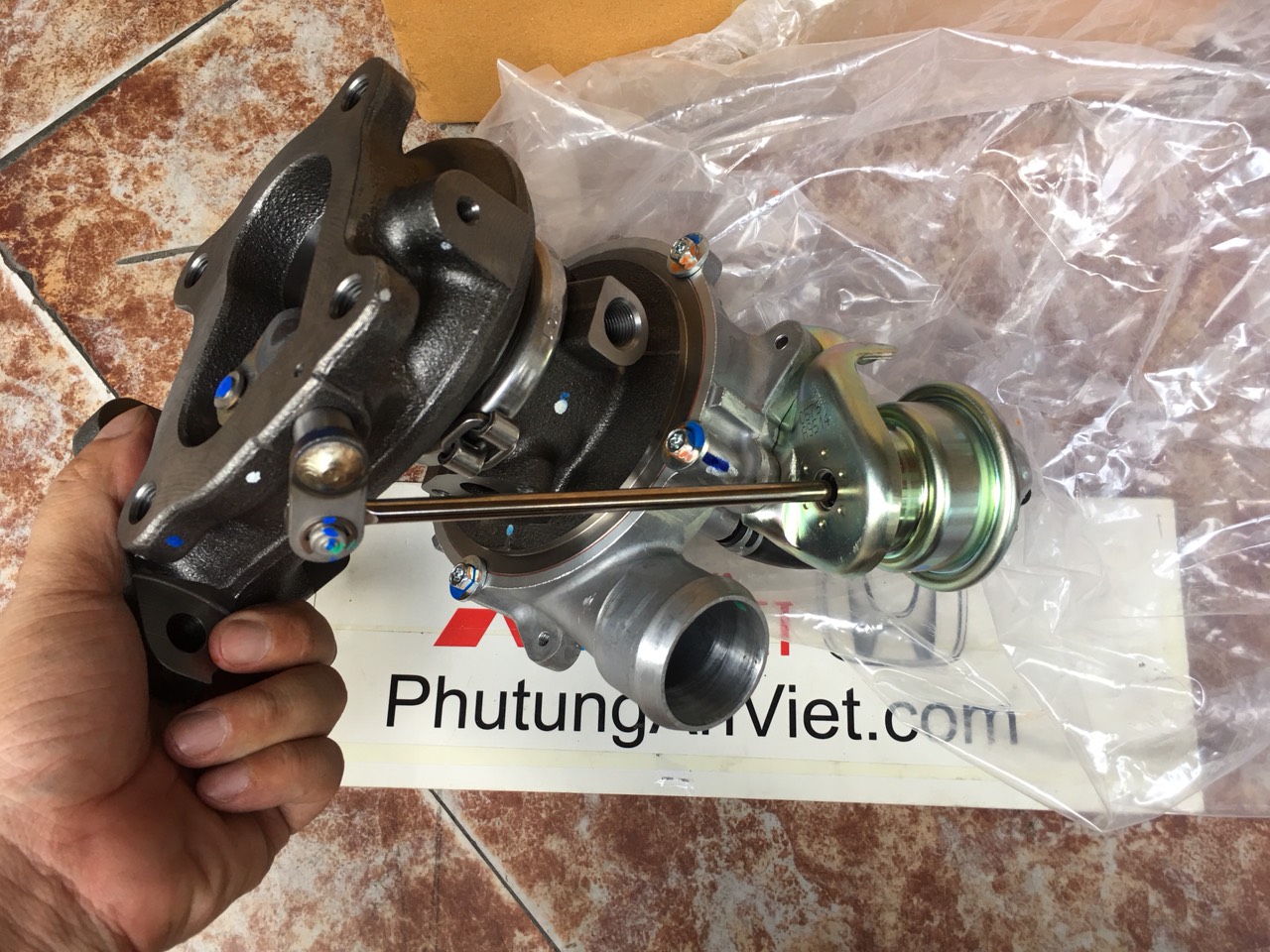 Tubor tăng áp xe mitsubishi Pajero Sport